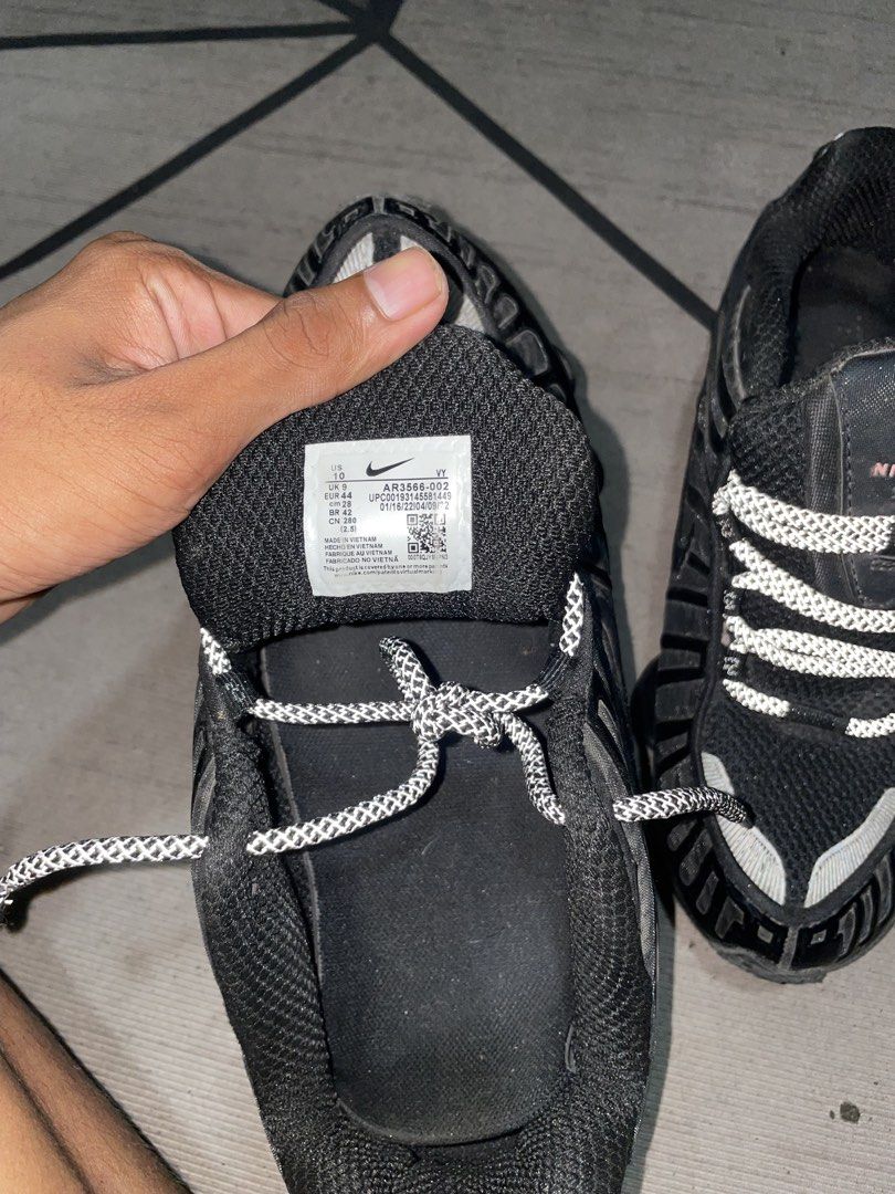 NIKE SHOX TL (Category: Dress Shoes) located in Ligao. Submitted by whozzz_daryll (Listing ID 1462612349, Image 2). Description: .