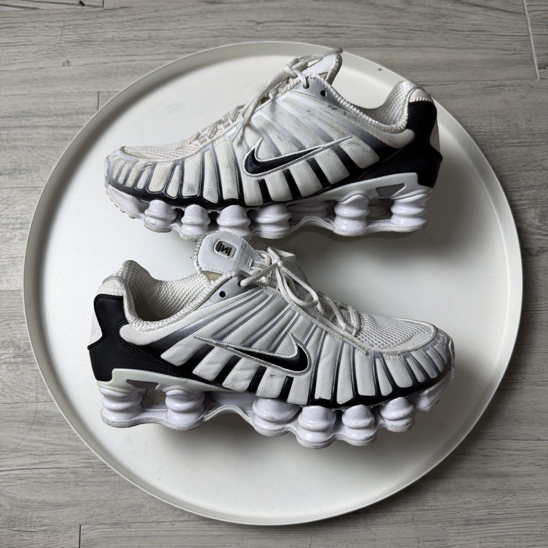 Nike Shox TL (Category: Sneakers) located in Manila. Submitted by wornagainstudios2 (Listing ID 1462641445, Image 1). Description: .