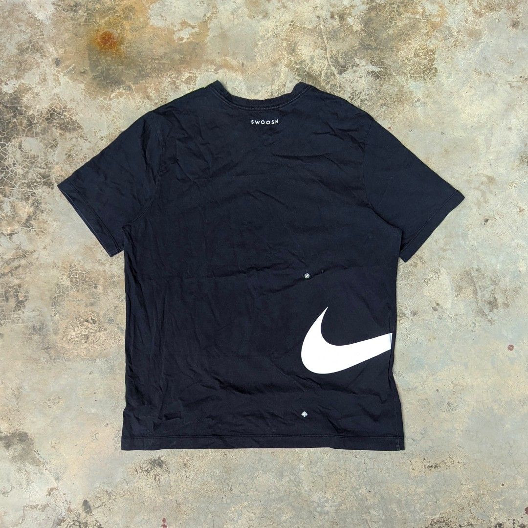 Nike swoosh (Category: Tshirts & Polo Shirts ) located in Ozamiz City. Submitted by drithrft (Listing ID 1462456296, Image 2). Description: L-XL based on dimes Dimensions (inches) Width - 21.5 Length - 28 Condition - 9.5/10 Issue - minor fade on neckline.