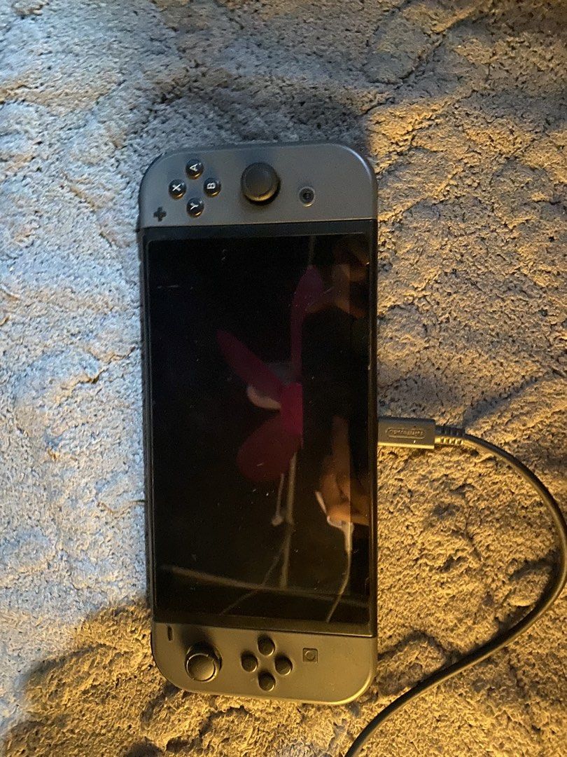 Nintendo Switch V1 — Jailbrake (Category: Nintendo) located in Manila. Submitted by jhyraldd (Listing ID 1462590272, Image 2). Description: Nintendo Switch V1 / Jailbreakable ✅ Jailbroken ✅ Tested working ✅ USB-C charging .
