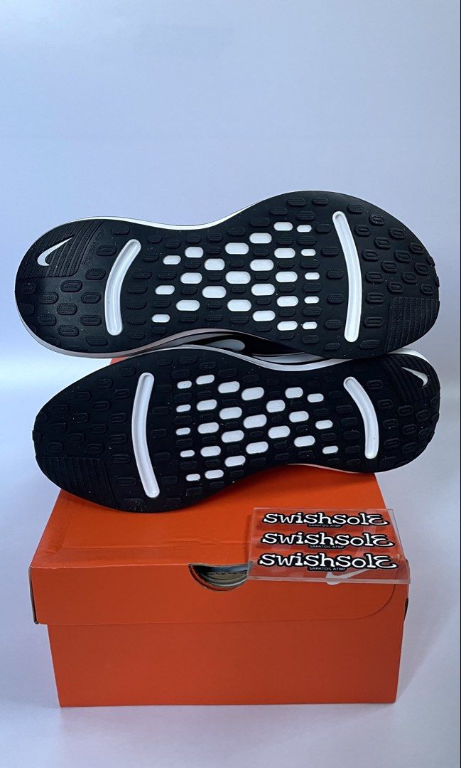 NIKE JOURNEY RUN Core Black (Category: Sneakers) located in Pasig City. Submitted by swishsole (Listing ID 1462539689, Image 3). Description: NlKE JOURNEY RUN 'Core Black' Mens US 9 9.5 10 12 📦 Brand New with box & tag 🛒 SALE: ₱2500 ✅ 🏷️ SRP: ₱3,995 ❌ MODE OF PAYMENT: 📲 GCASH verified account 🏦 Bank Transfer ( BDO ) Required downpayment to avoid cancellation ALL SALES ARE FINAL. NO RETURN. NO EXCHANGE ✅ Legit Product 💯 ✅ Secure Shipping Nat