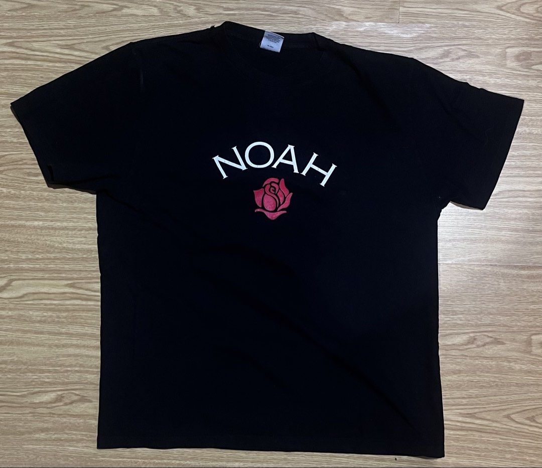 Noah Rose Logo T-Shirt Black (Category: Tshirts & Polo Shirts ) located in Quezon City. Submitted by reecepalafox (Listing ID 1462515953, Image 1). Description: - Black Noah t-shirt - Classic rose logo - Short sleeves, crew neck - Size: Medium - Flaws: Small stain on front hem, small tear on left shoulder seam - Please check photos for detailed condition.