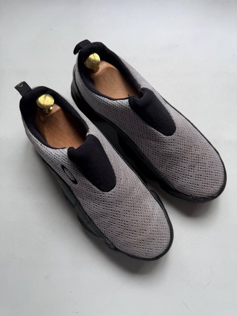 Oakley Sneaker (Category: Sneakers) located in Cagayan de Oro. Submitted by thrift_crate.ph (Listing ID 1462570538, Image 2). Description: ᴏᴀᴋʟᴇʏ 𝟾ᴜs / 𝟸𝟼ᴄᴍ 𝐒𝐢𝐳𝐞: 8US / 26cm 𝐂𝐨𝐧𝐝𝐢𝐭𝐢𝐨𝐧 𝐫𝐚𝐭𝐞: 10/10 𝐂𝐨𝐥𝐨𝐫 𝐫𝐚𝐭𝐞: 10/10 Issue/s: Scuff .