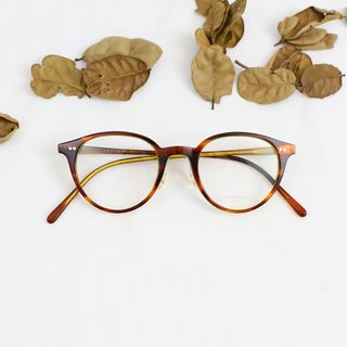（分類：）位於 。 由 hongkongoptical 提交（商品編號 1462550980，圖片 1）。簡介： 。