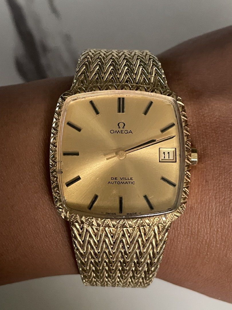 Omega De Ville (Category: Luxury Watches) located in Taguig. Submitted by j_watches007 (Listing ID 1462514240, Image 1). Description: Authentic Secondhand ⌚ Vintage Omega De Ville Swiss Made Automatic /Date Window Gold Tone Front Case Stainless Steel Back Case 32mm Replacement Bracelet “Watch Only” DISCLAIMER: IT’S OLD USED WATCHES EXPECT SOME SCRATCHES, SIGNS OF USED & PLEASE MANAGE YOUR EXPECTATIONS. THANK YOU. .
