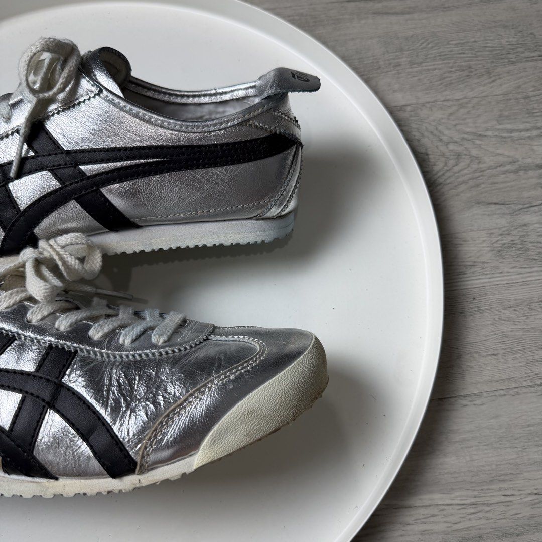 Onitsuka Tiger (Category: Sneakers) located in Manila. Submitted by wornagainstudios2 (Listing ID 1462636859, Image 3). Description: .