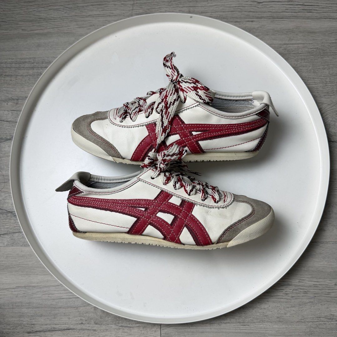 Onitsuka Tiger (Category: Sneakers) located in Manila. Submitted by wornagainstudios2 (Listing ID 1462637060, Image 1). Description: .