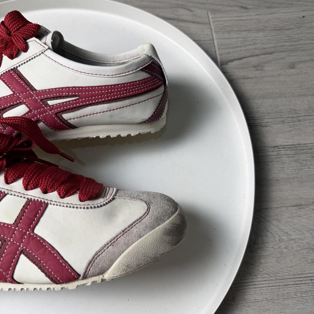 Onitsuka Tiger (Category: Sneakers) located in Manila. Submitted by wornagainstudios2 (Listing ID 1462640012, Image 3). Description: .