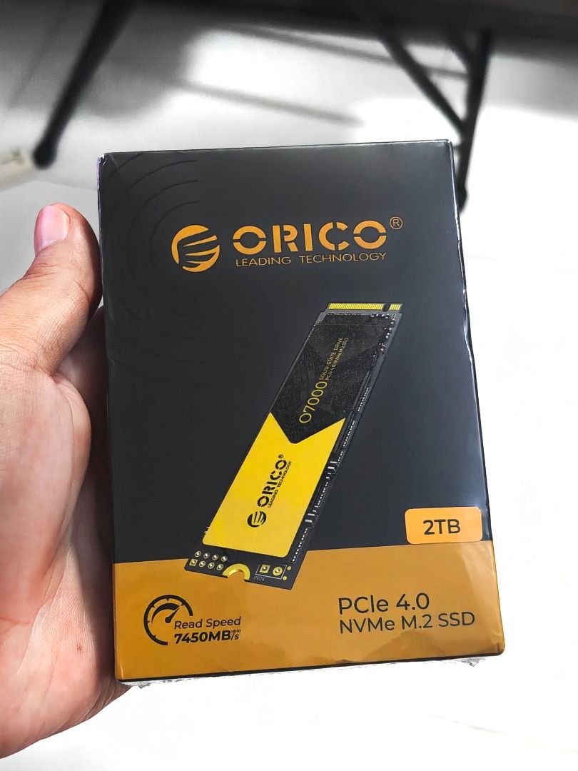 Orico 2TB PCIe 4.0 NVMe M.2 SSD 7450mbps O7000 (Category: Hard Disks & Thumbdrives) located in Cainta. Submitted by nicogarciano (Listing ID 1462572483, Image 1). Description: ✨ Orico O7000 2TB NVMe SSD - PCIe 4.0 x4 | Top-End Flagship ✨ Specs: * Form factor: M.2 2280 (PCIe 4.0 x4 interface) * Lianyuan 1602 + Selected Original Changjiang Chips * Sequential read speed: up to 7,450 MB/s * Sequential write speed: up to 6,600 MB/s * Capacity: 2TB Bra