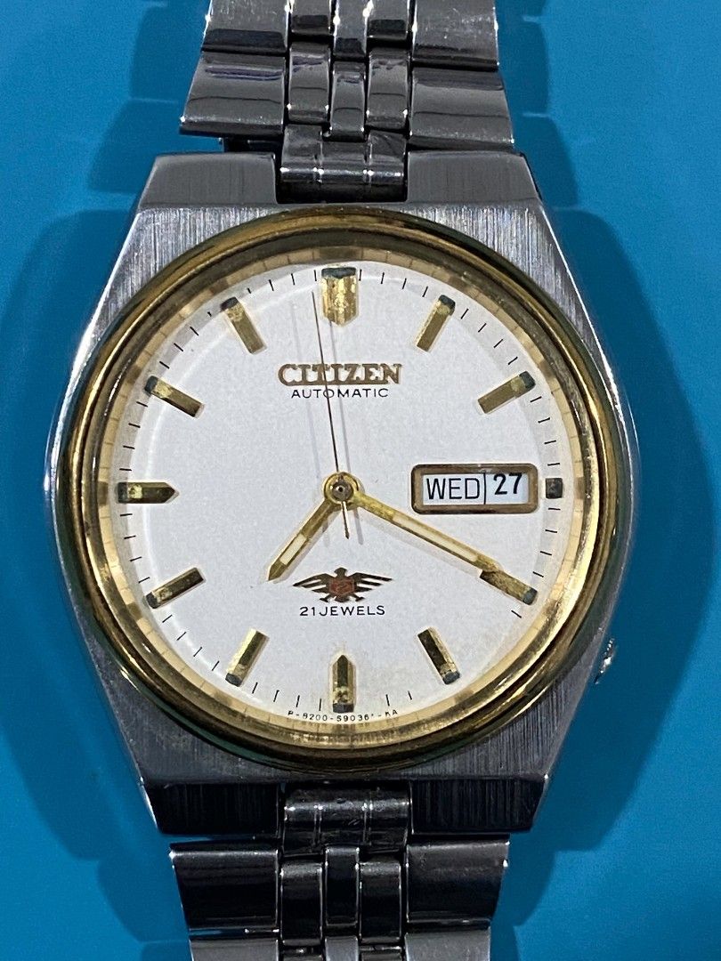 Original Citizen Eagle 7 (Category: Luxury Watches) located in Caloocan City. Submitted by klaudio23 (Listing ID 1462669524, Image 1). Description: Citizen Caliber 8200 White Dial w/ Gold Indices Case Dia: 36mm Bracelet: Stainless Steel Crystal: Flat Hardlex.