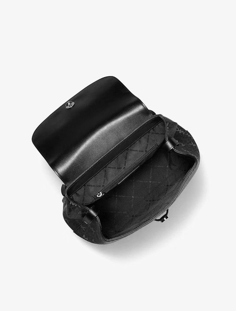 Original Michael Kors Backpack (Category: Backpacks) located in Cavite. Submitted by chaellebrandsluxe (Listing ID 1462512339, Image 2). Description: No inclusion Medium Size.