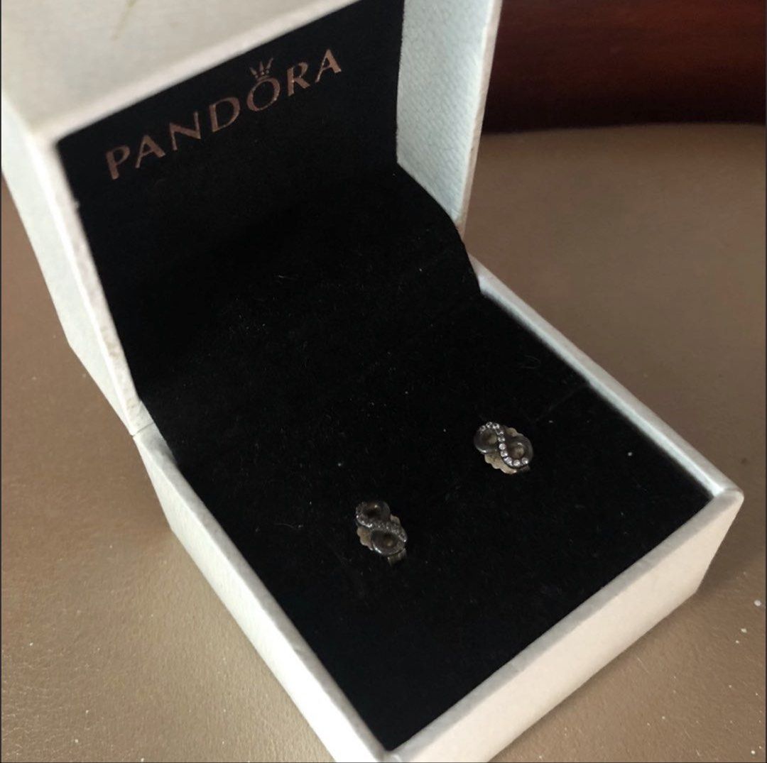 PANDORA Silver Infinity Earrings (Category: Earrings) located in Manila. Submitted by erlaien.ph (Listing ID 1462488272, Image 1). Description: 🏷 BUY NOW: great for casual wear! Includes: - Earrings - Pandora box - Receipt 🧺 RFS: no longer used 🛒 Payment method: GCASH/BANK 📦 Shipping: LALAMOVE or GRAB PM ME FOR MORE INQUIRIES 💌 Check out my profile for other great offers & nice stuffs! Follow me for more!.