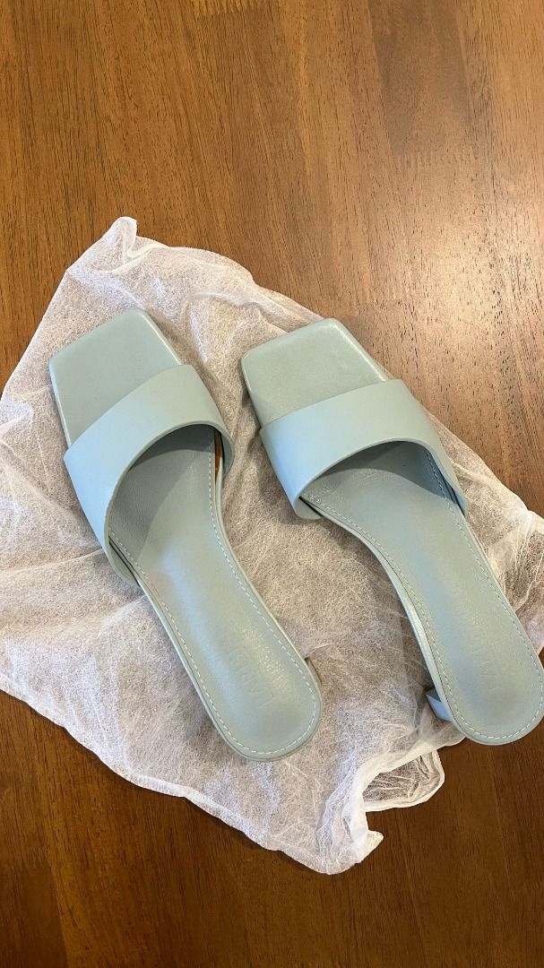 Parisian Light Blue Square Toe Block 2 Inch Heel Slides (Category: Flats & Sandals) located in Pasig City. Submitted by precipitation_ (Listing ID 1462501030, Image 3). Description: DETAILS • Brand: Parisian • Color: Light Blue • Size: 10 • Plain design • Square Toe Block 2 Inch Heel Slides • Original price: ₱1000 • Worn around 2x • Condition: Like New PAYMENT GCash / BPI / BDO / MariBank 📦 Shipping via courier, shouldered by buyer. 📍 Location: