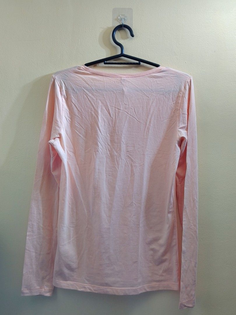 'PART TWO' Light Peach Long-sleeve (Category: Longsleeves) located in Quezon City. Submitted by flutter.prism10 (Listing ID 1462653418, Image 2). Description: Length: 24" Waist Width: 16" Sleeve: 24" Shoulder: 18".