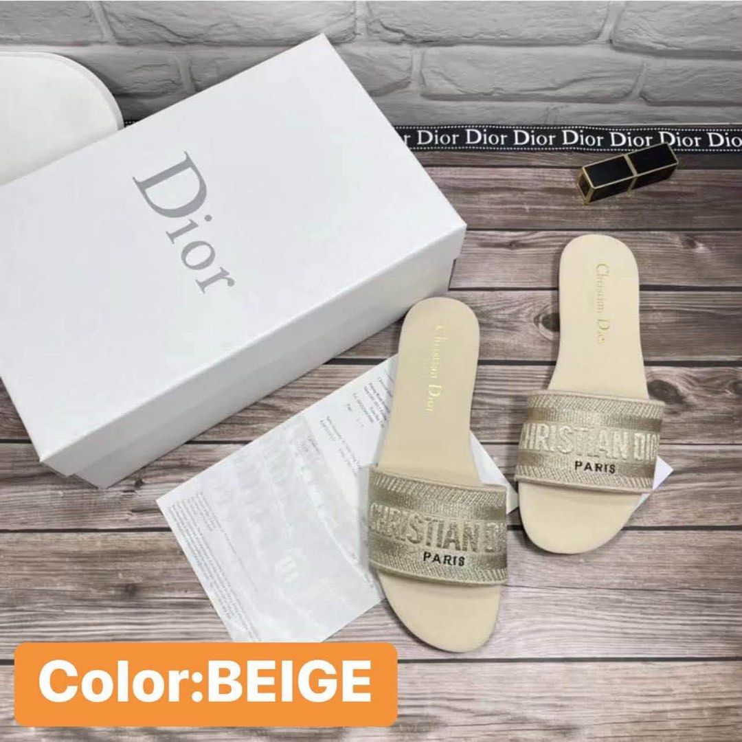 PAY NOW !! SHIP AGAD!! (Category: Slippers and slides) located in Manila. Submitted by mypshopp (Listing ID 1462483138, Image 2). Description: Complete inclusion Avail size 35/36/37/38/39/40.