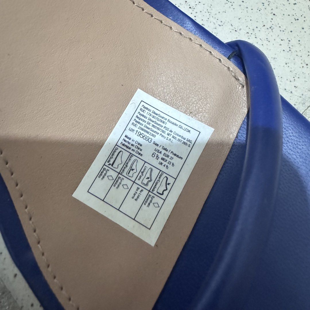 Payless Brash Royal Blue Heels (Category: Heels) located in Cainta. Submitted by nicnicbg (Listing ID 1462456689, Image 2). Description: Only worn once, size 6.5 on tag.