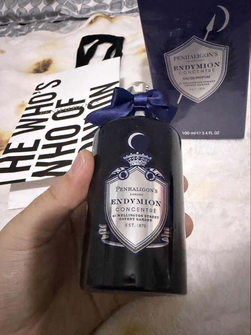 Penhaligon's Endymion Concentré Eau de Parfum 100ml (Category: Fragrance & Deodorants) located in Pasig City. Submitted by otitcram (Listing ID 1462480680, Image 2). Description: - Penhaligon's Endymion Concentré Eau de Parfum - 100ml bottle - Authentic, purchased directly from Penhaligon's store - Comes with original packaging - Includes a Penhaligon's shopping bag - Selling as it's an unwanted gift.