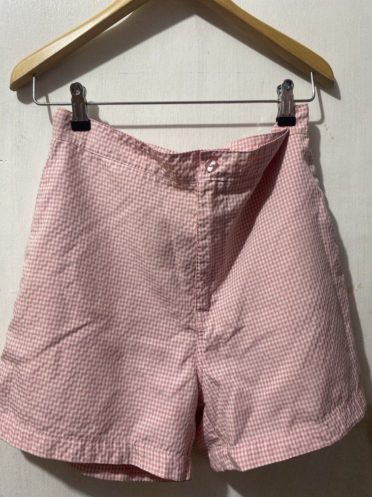 PINK CHECKERED SET SIZE M TOP & SIZE L BOTTOM (Category: Sets or Coordinates) located in Makati City. Submitted by girlydy (Listing ID 1462634773, Image 3). Description: .