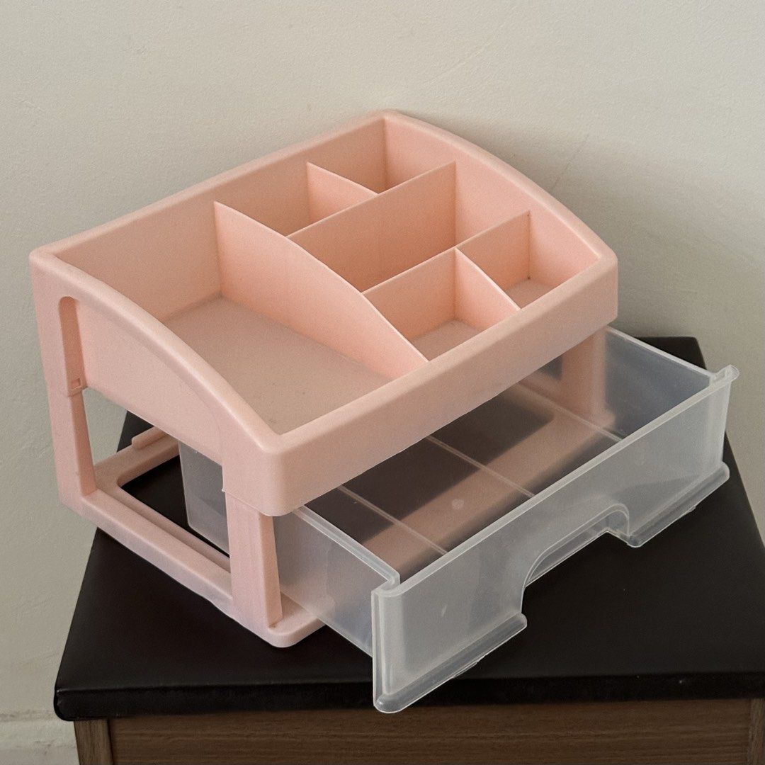 🏡Pink Drawer Organizer (Category: Storage Boxes & Baskets) located in Muntinlupa City. Submitted by loveontopsph (Listing ID 1462578468, Image 3). Description: 🏡Pink Drawer Organizer Lightly used Needs cleaning Drawer a bit crooked but unnoticeable PHP90.