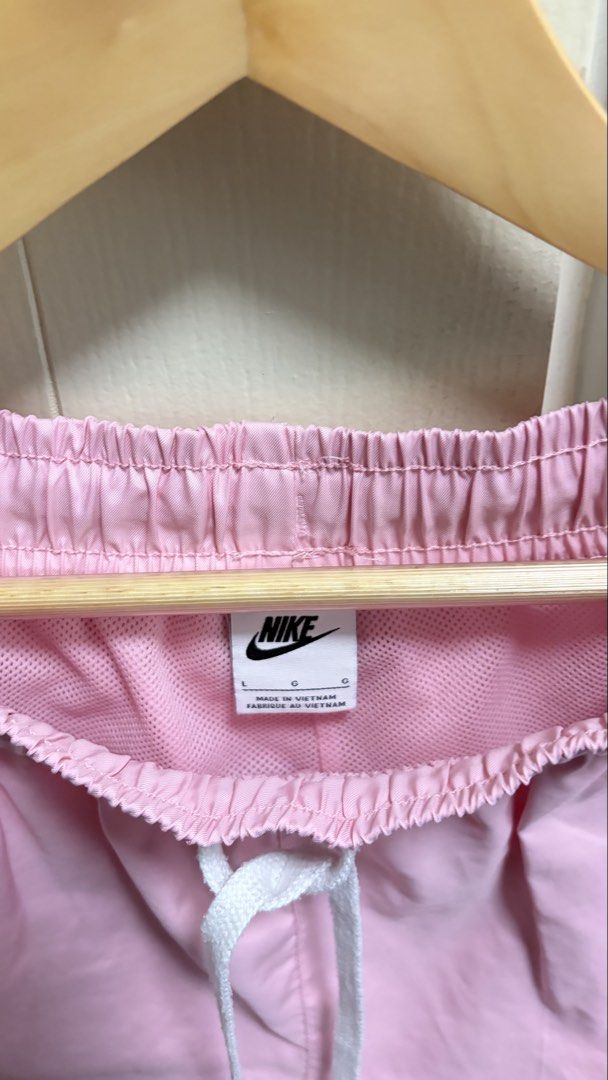 Pink Nike casual shorts: Large (Category: Shorts) located in Quezon City. Submitted by iambealim (Listing ID 1462490905, Image 2). Description: Declutter.