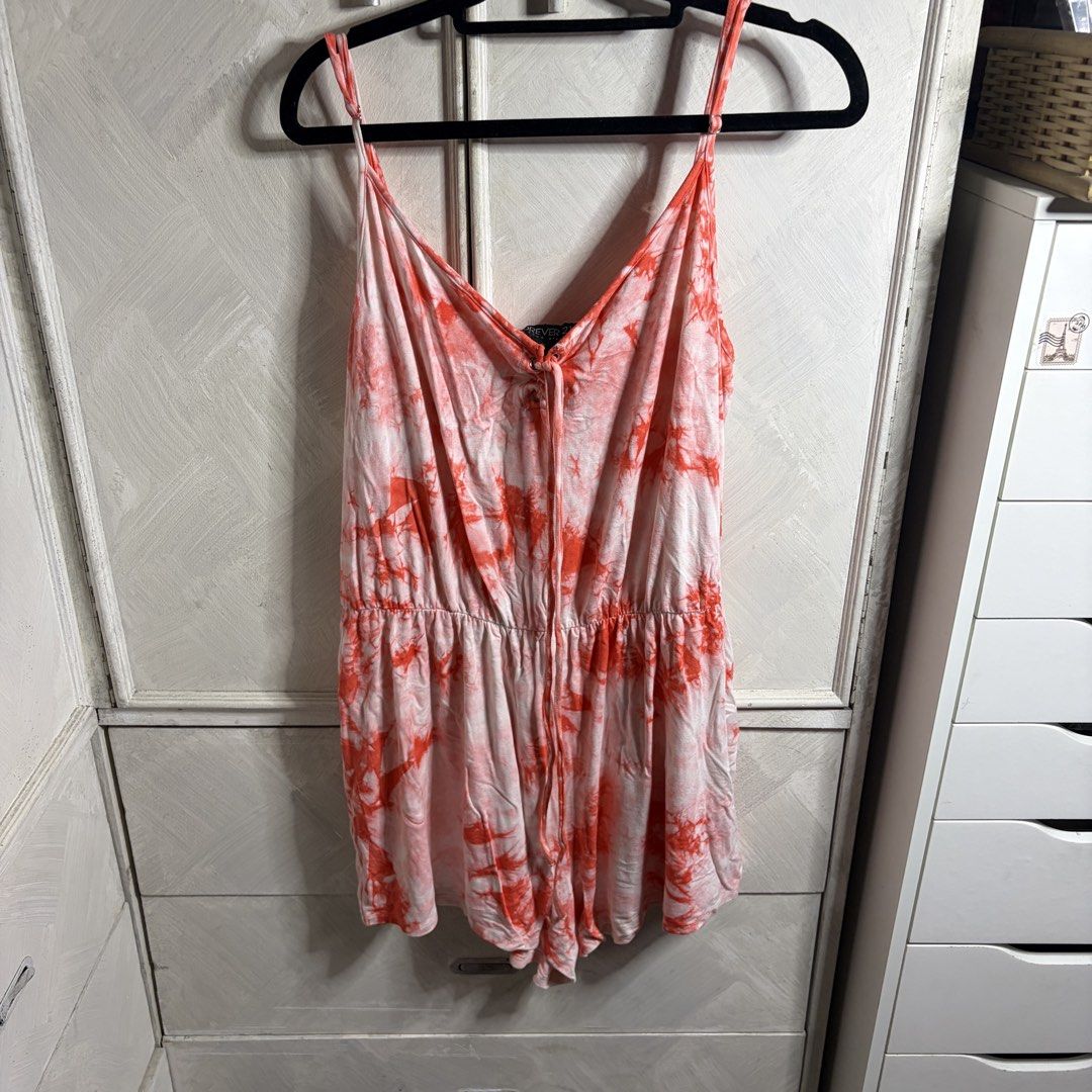 Pink Tie-dye sleeveless romper (Category: Rompers) located in Baguio. Submitted by closetdropsbgo (Listing ID 1462625354, Image 2). Description: .