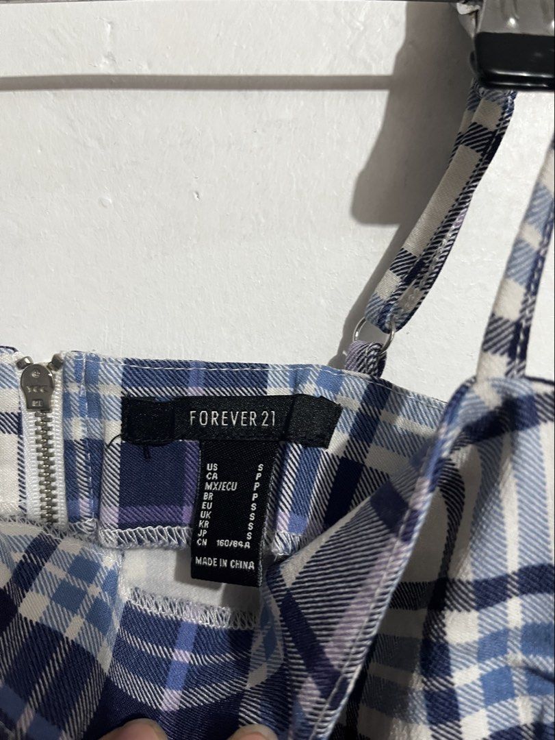 PLAID TOP SIZE SMALL (Category: Blouses) located in Makati City. Submitted by girlydy (Listing ID 1462649228, Image 2). Description: .