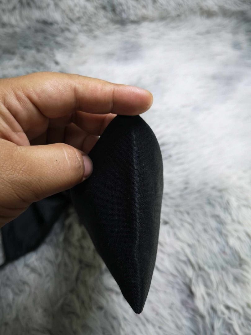 Plain Black Long Pouch (Category: Looking For) located in Santa Cruz. Submitted by jmy_surplus.2 (Listing ID 1462670004, Image 3). Description: Size ; L - 21 W - 4.6 Color ; Black Type ; Pouch Brand ; No brand Material ; Nylon Style ; Black Nylon Pouch LR 129 JMY 1 Batch #221.