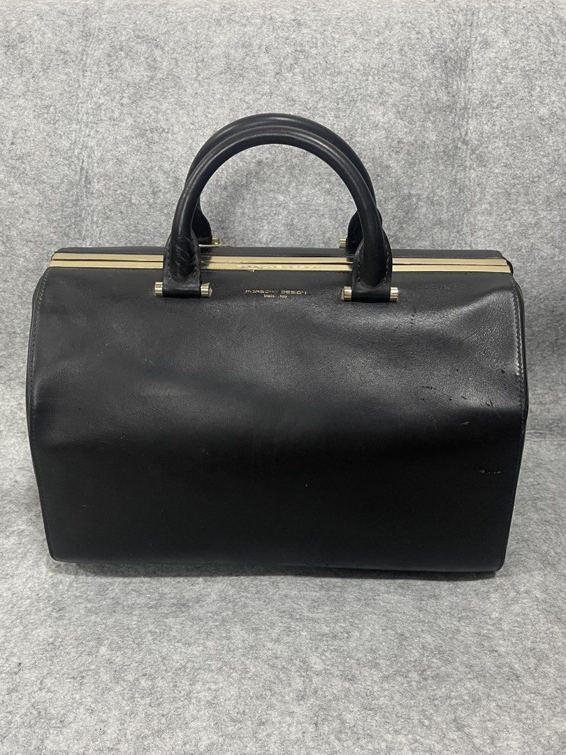 porsche design (Category: Purses & Pouches) located in Calamba. Submitted by thriftingoverload (Listing ID 1462568870, Image 2). Description: may mga issue na xa.