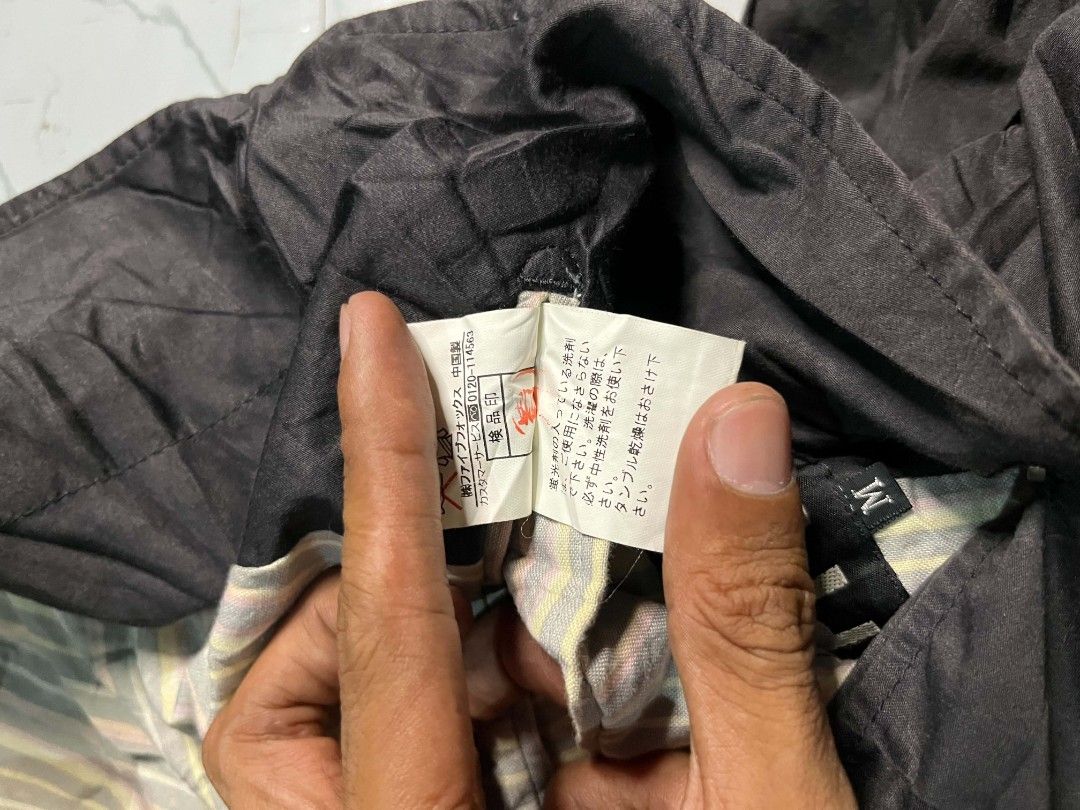 PPFM Black Wrinkled Blazer Jacket Size M (Category: Coats, Jackets and Outerwear) located in Zamboanga. Submitted by 2ndabubazir (Listing ID 1462618524, Image 3). Description: - Brand: PPFM - Color: Black - Size: M - Material: Wrinkled texture all over - Lining: Striped pattern - Closure: Single button at front - Details: Button details on cuffs - Style: Great for casual or smart casual wear Dimensions Length 25 Width 18 Sleeve 26.