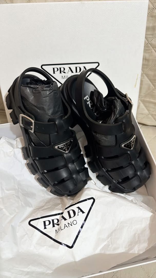 Prada Soft Cage (Category: Sneakers & Footwear) located in San Juan City. Submitted by potchieguzman (Listing ID 1462466262, Image 1). Description: Excellent condition, like new Size 37 Complete with box San Juan City, DM me for inquiries.