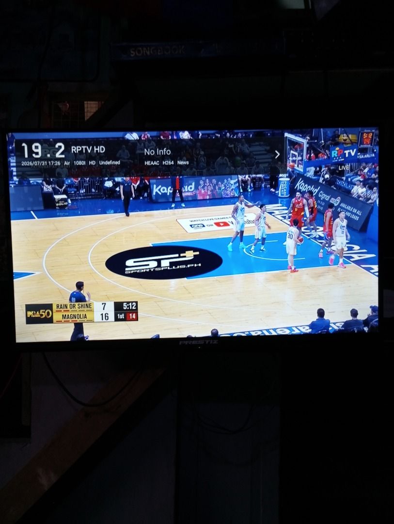 PRESTIZ 32 INCHES Smart TV (Category: TV) located in Caloocan City. Submitted by honest.1 (Listing ID 1462552988, Image 3). Description: - 32 inches - Works well, great for gaming or watching shows - Built-in YouTube and other apps - Clear and bright screen - Includes power cord - Ready for a new home.