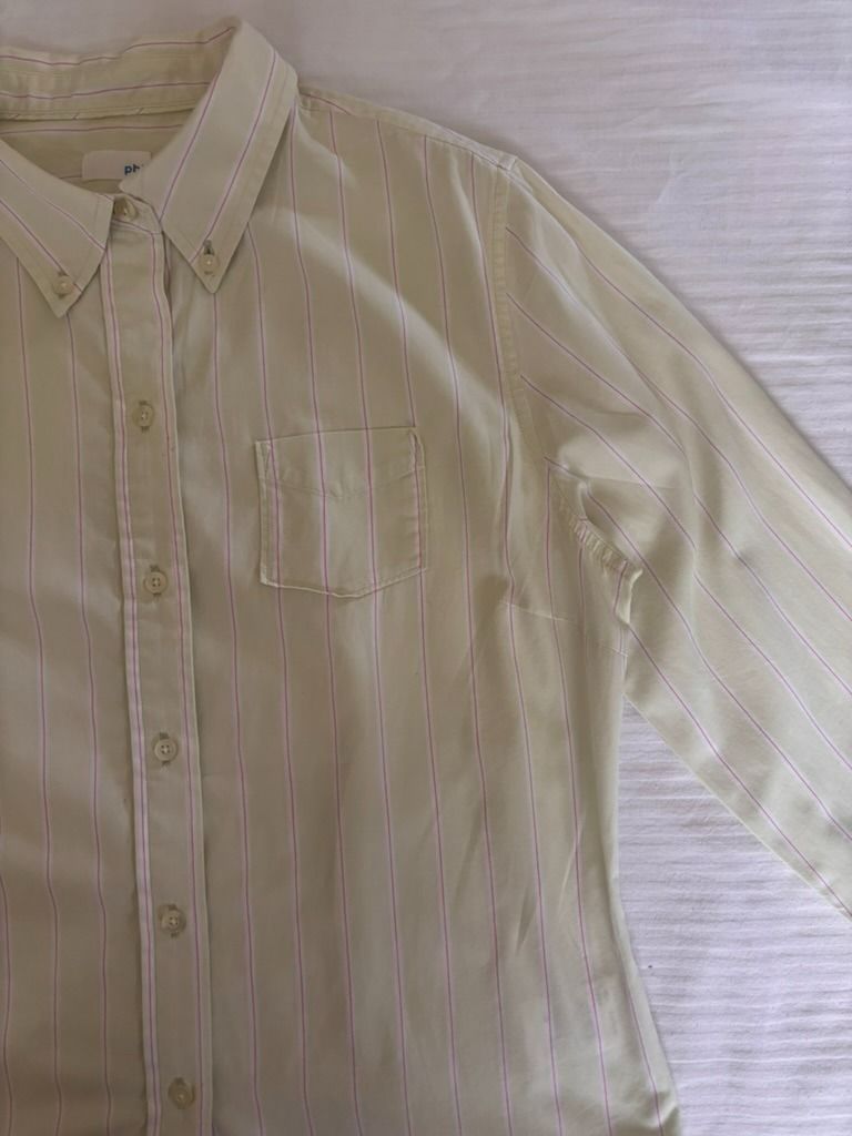 Pretty Green and Pink Stripped Long Sleeve Button Down (Category: Longsleeves) located in Tuguegarao City. Submitted by declutterwithfran (Listing ID 1462636497, Image 1). Description: 𖦹 ׂsize : s - semi m 𖦹 ׂ b: up to 40" 𖦹 ׂ l: 22.5" , arms : 23" MOD: JNT MOP: Gcash/ Maribank/ Bank Transfer.