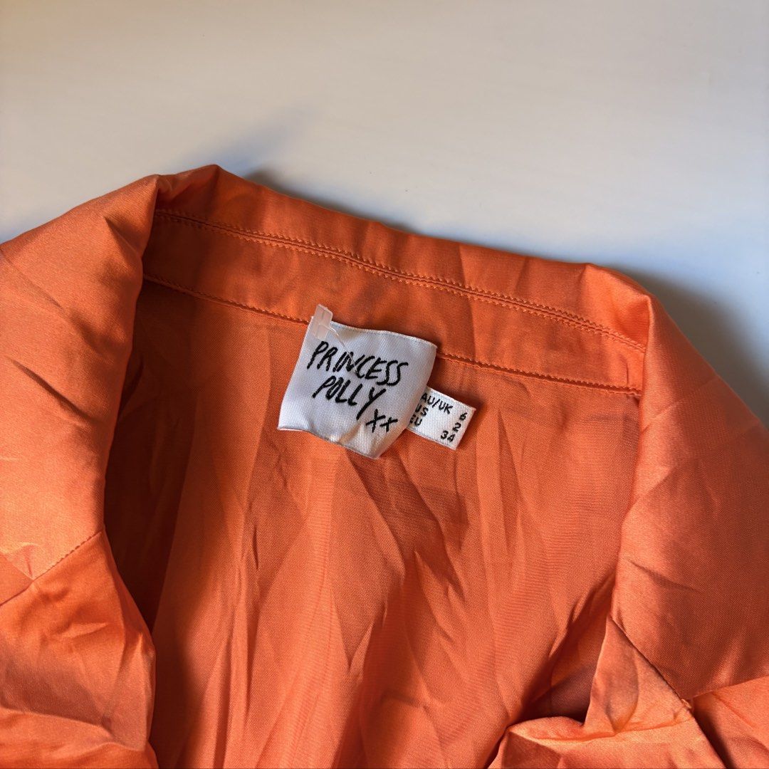 Princess polly orange longsleeves front hook (Category: Longsleeves) located in Quezon City. Submitted by kaelian_couture (Listing ID 1462459571, Image 2). Description: .