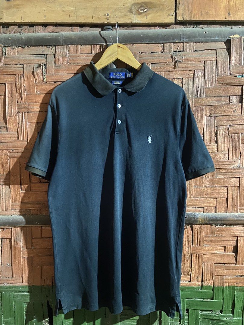 ralp lauren (Category: Tshirts & Polo Shirts ) located in Panabo. Submitted by jushua_thriftclthes (Listing ID 1462630792, Image 1). Description: ralp lauren color rate-8.5/10 issue-minimal sunfade authentic scannable qr 350+sf.