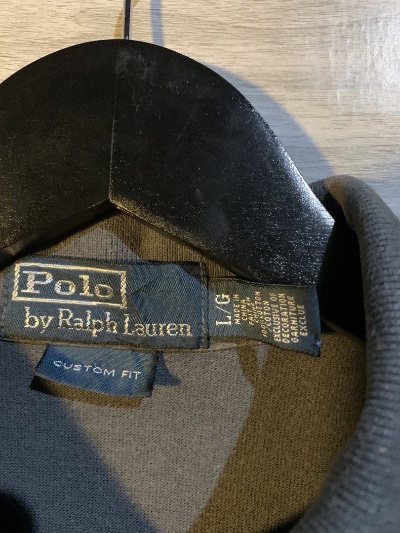 Ralph Lauren (Category: Tshirts & Polo Shirts ) located in Butuan. Submitted by thrif_findspeace (Listing ID 1462442611, Image 3). Description: Condition - Good Colorate - 9.2 Width - 21 Length - 29 Issue : Minimal collar line.