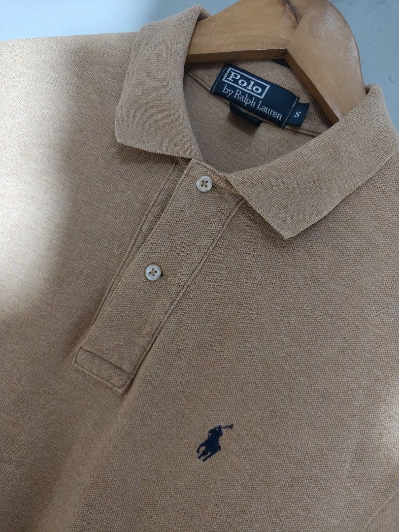 RALPH LAUREN POLO SHIRT (Category: Tshirts & Polo Shirts ) located in Tacloban City. Submitted by tactripp (Listing ID 1462458702, Image 3). Description: Auth/Orig "Sand Brown" actual color Size M on tag W - 19 L - 30/31Back Excellent No issue.