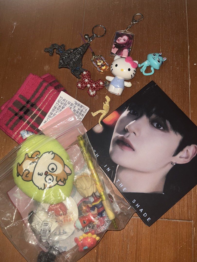 RANDOM TRINKETS BUNDLE (HELLO KITTY, KPOP, KIKAY) (Category: Character Goods) located in Makati City. Submitted by hellogaragekitty (Listing ID 1462649576, Image 1). Description: AS IS BUNDLE! TAKE ALL ONLY! (more additional trinkets not included in pic +++ freebie stickers) .