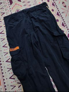 (Category: ) located in . Submitted by rust.garment (Listing ID 1462622485, Image 1). Description: .