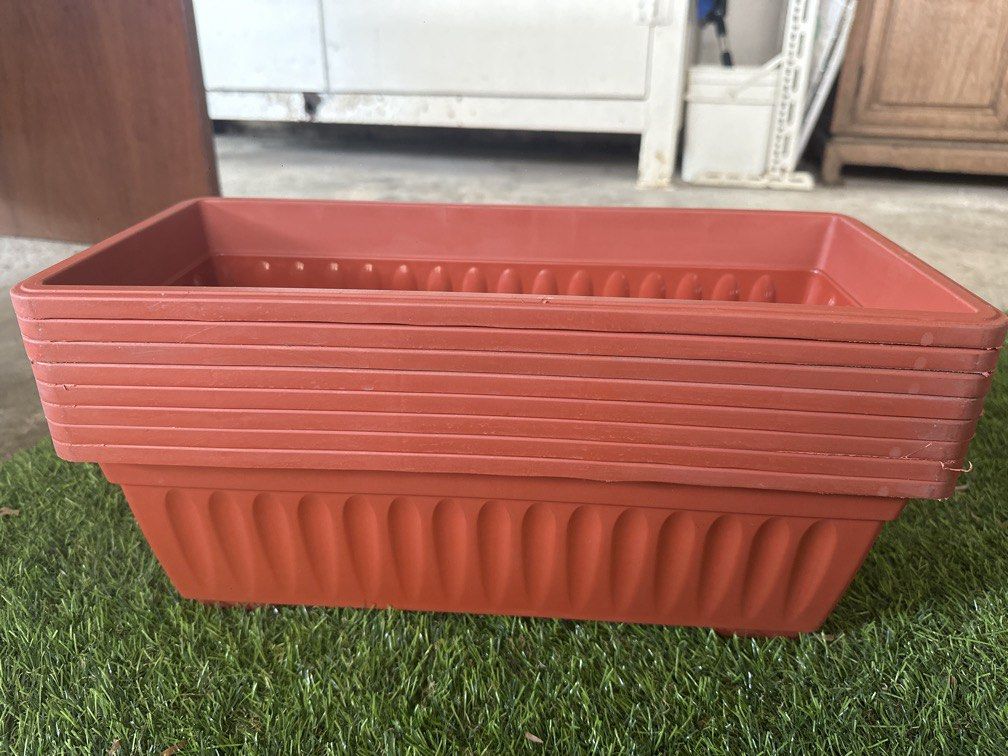 Rectangular Plastic Planter (Category: Pots & Planters) located in Singapore. Submitted by wildtree_6e4443 (Listing ID 1462476561, Image 2). Description: Take all for $40(10 pots ) Each $4.50 Color available Brick Red Light Green Light blue White FREE pot plate to be given. Messge me if you keen . .