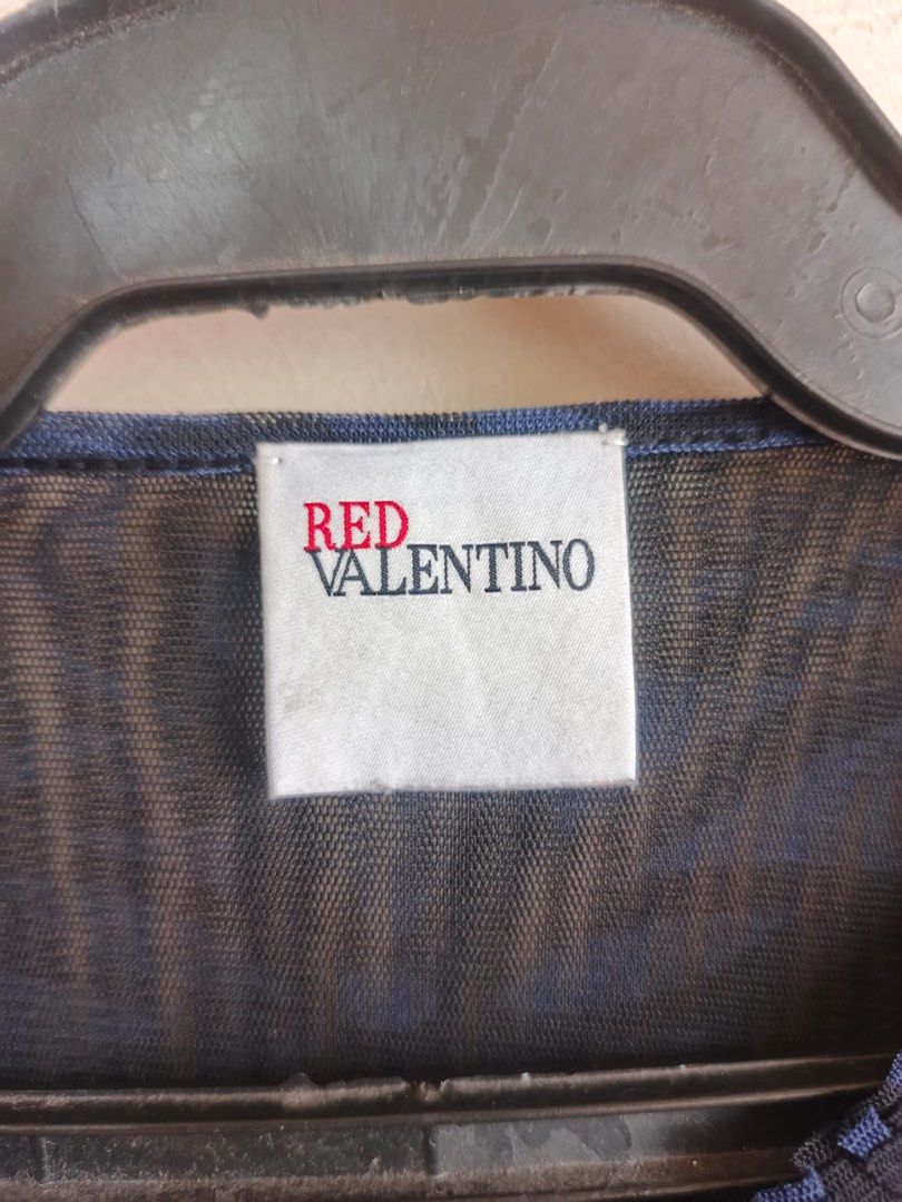 RED VALENTINO (Category: Longsleeves) located in Dasmarinas. Submitted by jessputrages (Listing ID 1462588519, Image 3). Description: For sale RED VALENTINO Excellent condition No issue 700 plus shipping fee Pm for more details.