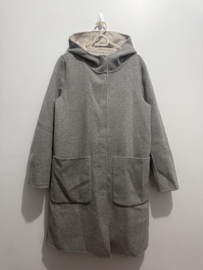 Reversible Wool Coat 100% Wool Women Small (Category: Coats, Jackets and Outerwear) located in Balanga. Submitted by winterlab_ph (Listing ID 1462577192, Image 1). Description: W 19 L38 .