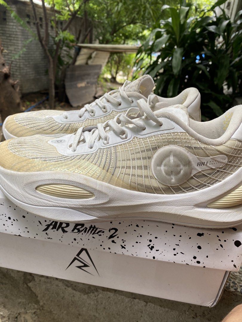 Rigorer Austin Reaves AR1 Cocoon (Category: Sneakers) located in Manila. Submitted by austinribs81 (Listing ID 1462488695, Image 1). Description: Austin Reaves AR1 basketball shoes - Color: White and beige - Unique target logo design - White laces - Cushioned sole for comfort Rigorer AR 1 Austin Reaves Cocoon Colorway 100% Authentic Size 10US, Euro 44 Fit to 9.5 Issue: Yellowing due to age, No Box Used but not abused Price is negotiable Available