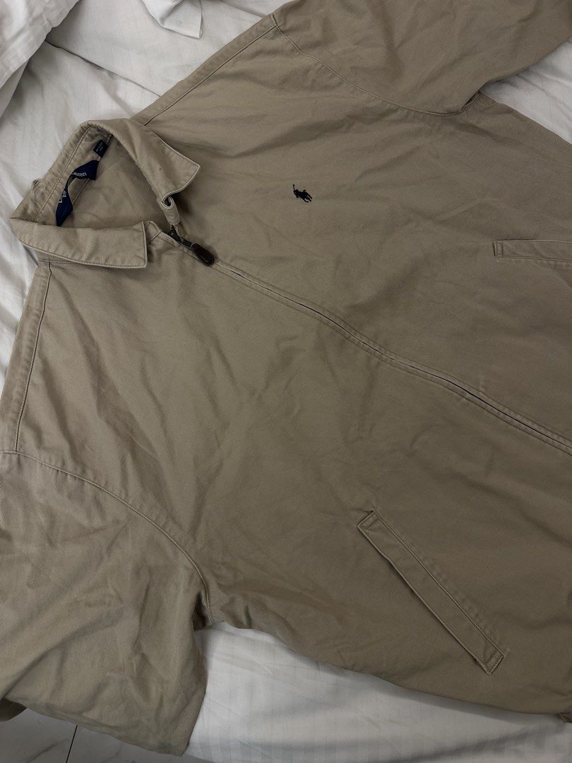 Rl Harrington (Category: Coats, Jackets and Outerwear) located in Davao. Submitted by patlnrd11 (Listing ID 1462492093, Image 2). Description: Rl harrington size: L on tag dimes: 21x26 color rate: 9/10 issue: neck area not visible when worn can ship nationwide negotiable for sure buyers, just dm.
