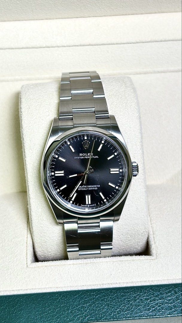 Rolex Oyster Perpetual Black Dial 36mm Apr 2025 126000 (Category: Watches) located in Singapore. Submitted by chocolatestarfish69 (Listing ID 1462598771, Image 1). Description: Full set April 2025 I’m the first owner. Bought from a reputable reseller in Far East plaza. Full receipt. Still with in house shop warranty Mint condition Perfect entry level watch for those wanting to get into Rolex. Not flashy can wear to work. Low ballers will be ignor