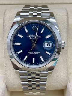 (Category: ) located in . Submitted by watchesbyjamesdy (Listing ID 1462550447, Image 1). Description: .