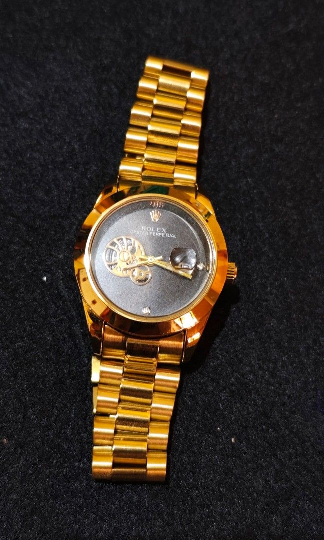 Rolex Stainless Steel GP coated (Category: Women's Watches) located in La Trinidad. Submitted by marksols (Listing ID 1462463369, Image 2). Description: Original Imitation Rolex Watch Stainless Steel no issue From Japan Box.