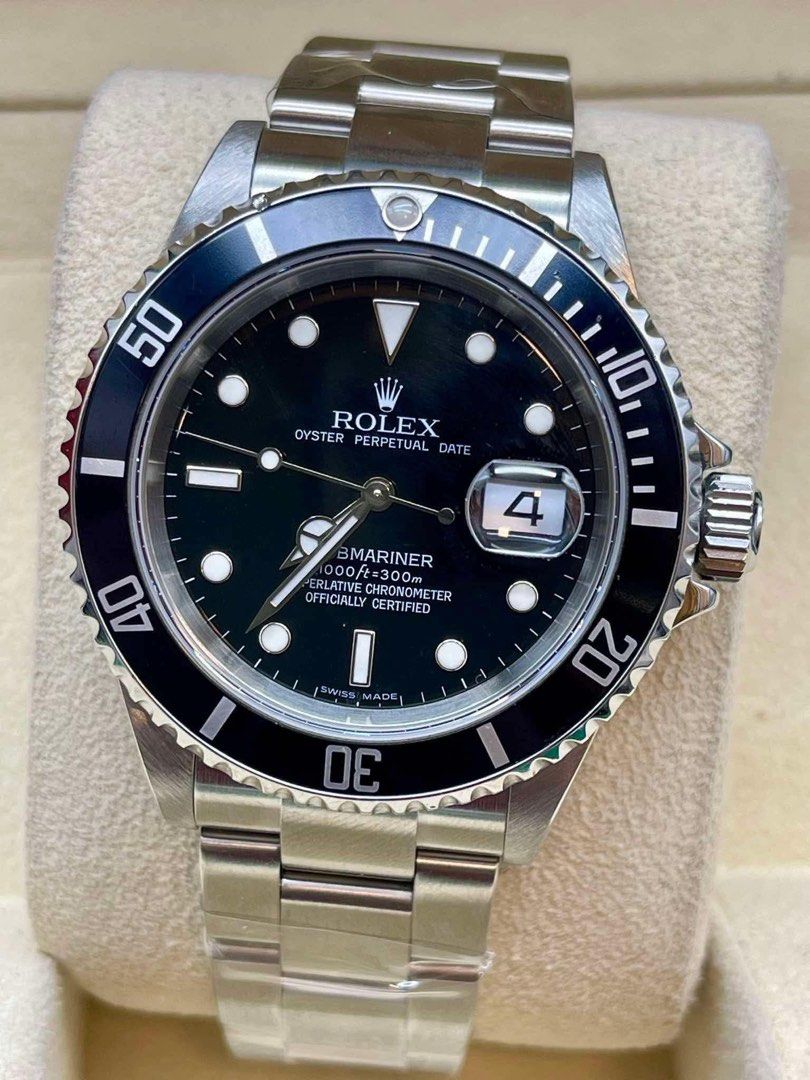 Rolex Submariner Date Automatic Black Dial Stainless Steel (Category: Luxury Watches) located in Manila. Submitted by watchesbyjamesdy (Listing ID 1462549952, Image 3). Description: - Rolex Submariner Date watch - Automatic movement - Black dial with date window - Stainless steel case and bracelet - Water resistant up to 300m (1000ft) - Officially certified chronometer - Ideal for diving and everyday wear.