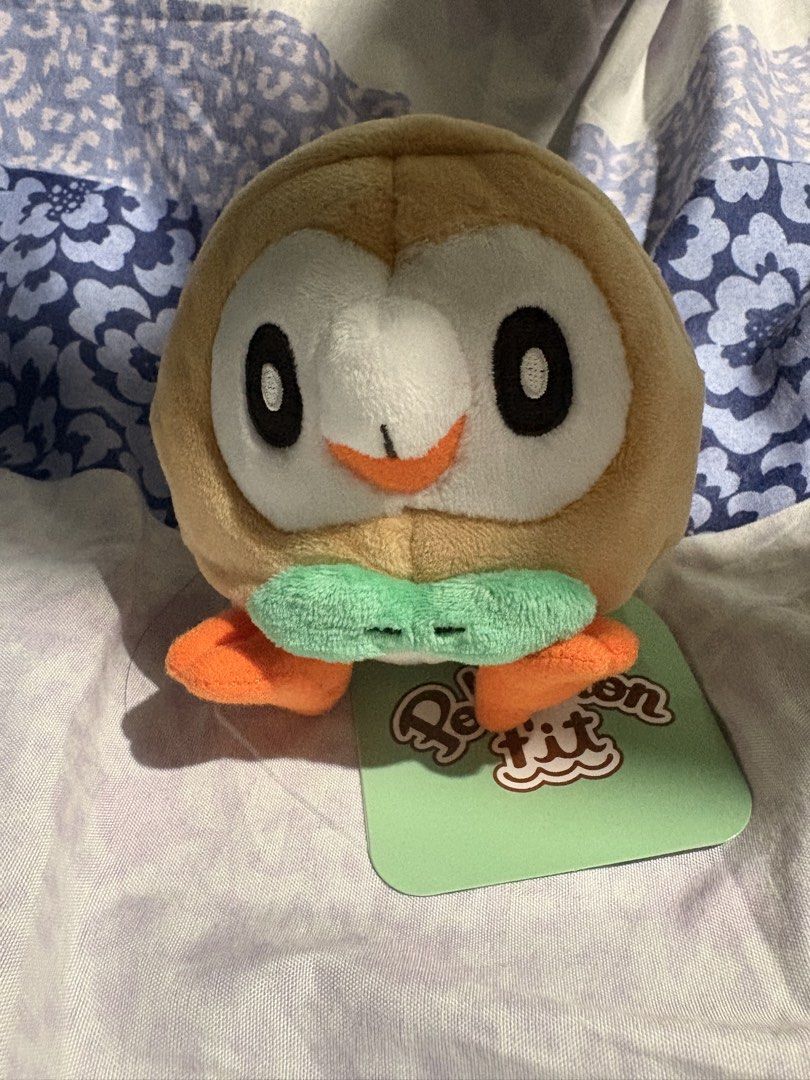 Rowlet and Dartrix Pokemon Fit Bundle (Category: Designer & Blind Box Toys) located in Baguio. Submitted by synklore (Listing ID 1462615369, Image 2). Description: Original Pokemon Center Pokefit/Sitting Cuties. With papertag.