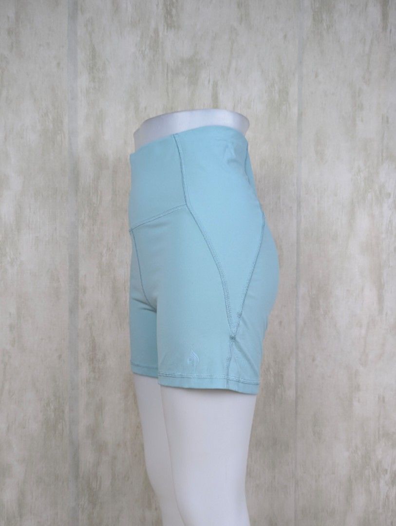 Ryderwear NKD High Waisted short (Category: Activewear) located in General Santos City (Dadiangas). Submitted by kakrots.06 (Listing ID 1462628423, Image 1). Description: Ryderwear NKD High Waisted short Excellent condition M on tag | W:32"-34" L:14" Color vary due to lightning Ship via J&T Express MOP: Gcash/Maya/Maribank/Gotyme 📍 Location: General Santos City.