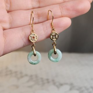 (Category: ) located in . Submitted by prelovedjewelries (Listing ID 1462560280, Image 1). Description: .